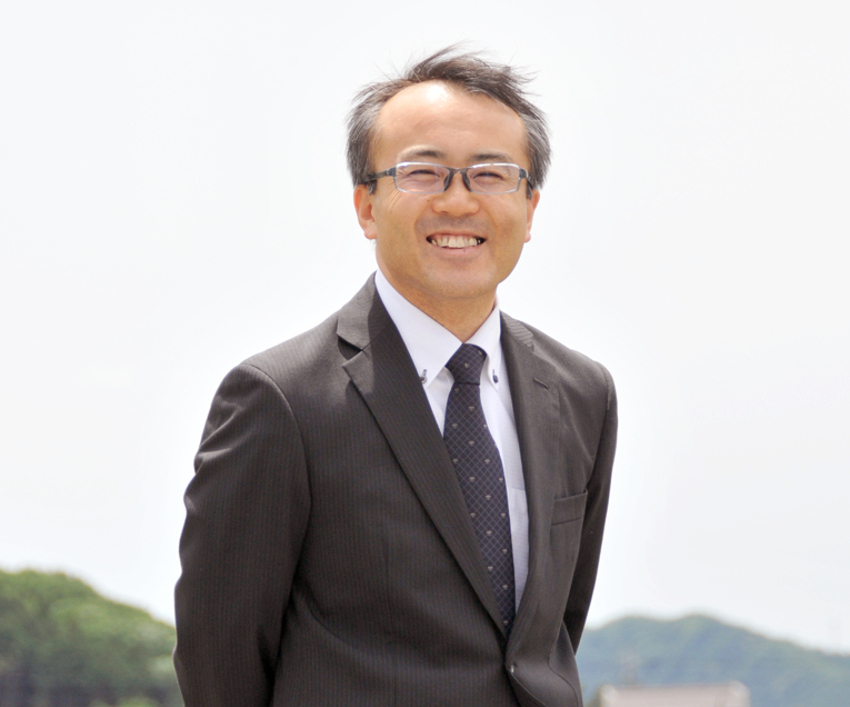 株式会社大栄螺旋工業 代表取締役社長 藤井 義久 Yoshihisa Fujii